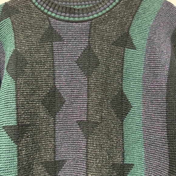 Women's Y2K Tunic Length Sweater - Picture 4 of 9